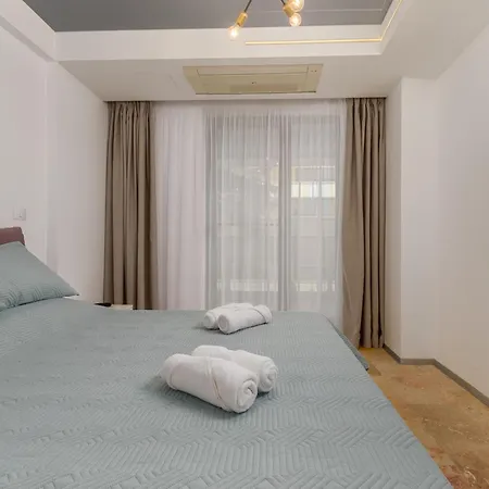 Astria Monaco - Complex Novum