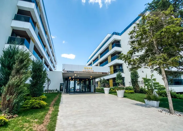 Astria Monaco - Complex Novum Olimp