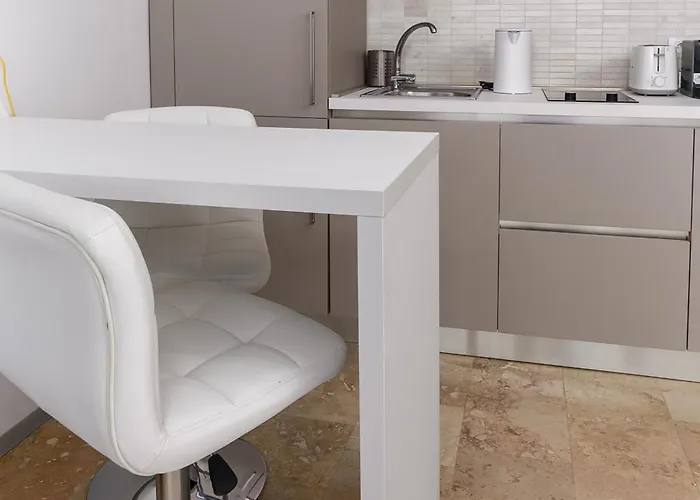 Astria Monaco - Complex Novum