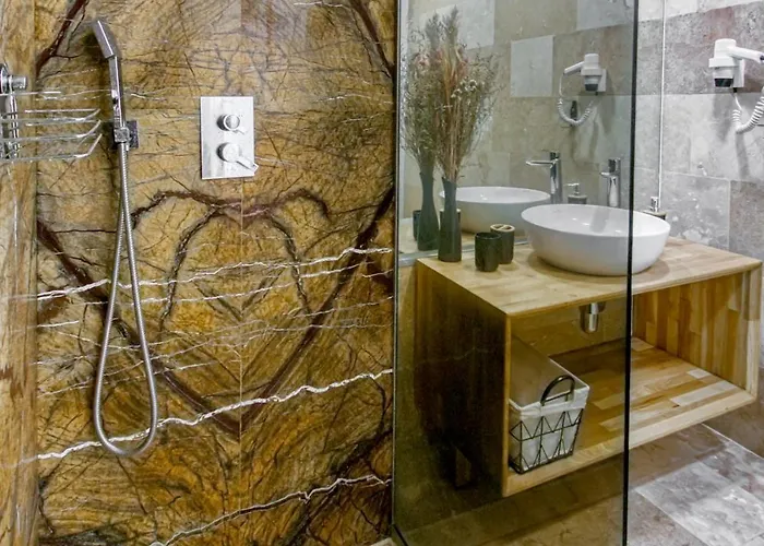 Astria Monaco - Complex Novum * Olimp